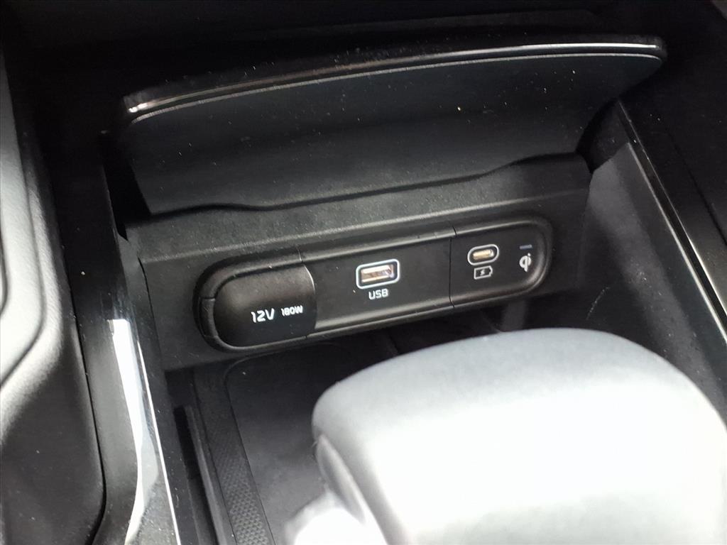 used 2024 Kia Telluride car, priced at $40,995