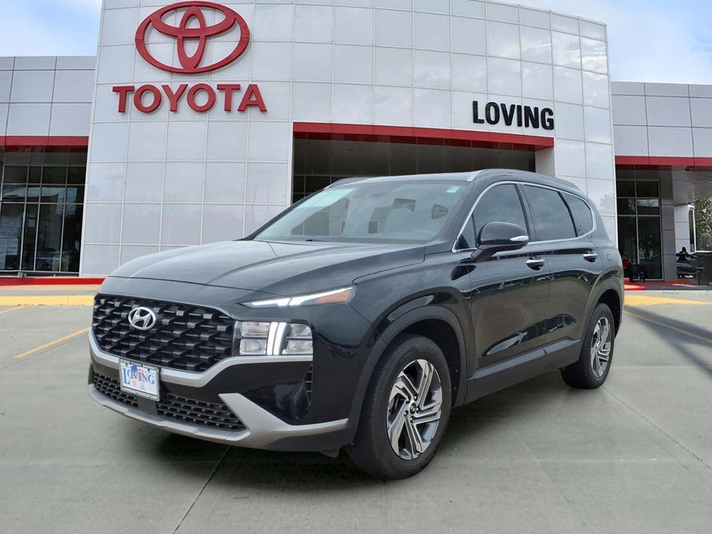 used 2023 Hyundai Santa Fe car, priced at $23,995