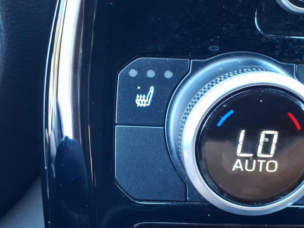 used 2021 Toyota Highlander car, priced at $28,995