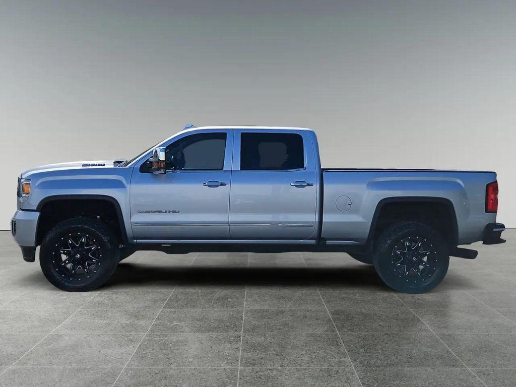 used 2018 GMC Sierra 2500 car, priced at $45,997