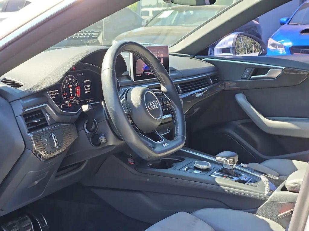 Audi S5 view 22