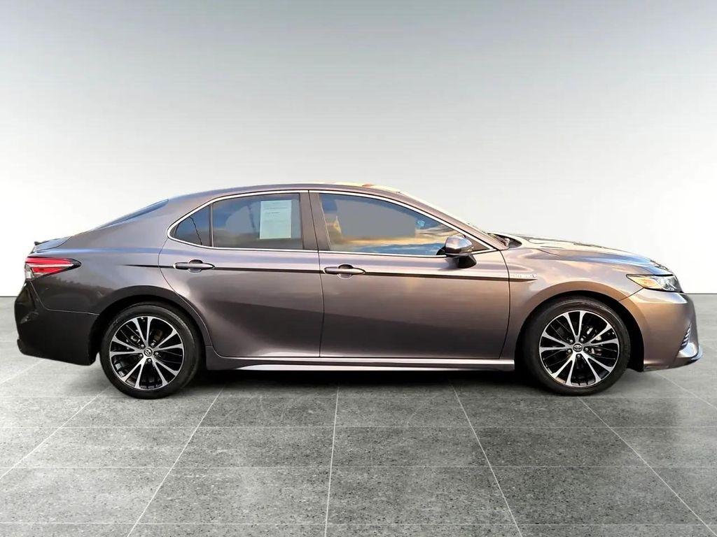 used 2018 Toyota Camry Hybrid car, priced at $18,997