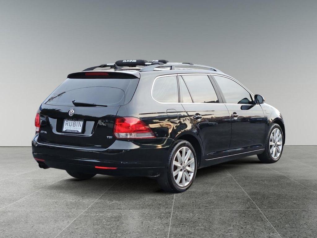 used 2014 Volkswagen Jetta SportWagen car, priced at $11,997