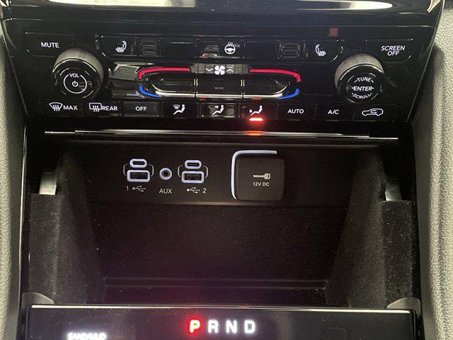 used 2022 Jeep Grand Cherokee car, priced at $31,248