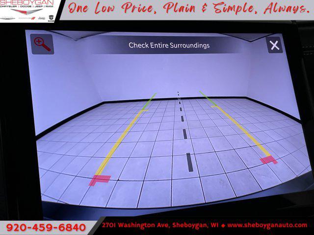 new 2025 Jeep Grand Cherokee car, priced at $47,613