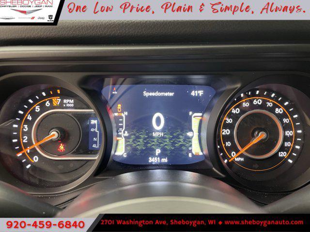 new 2025 Jeep Gladiator car, priced at $43,387