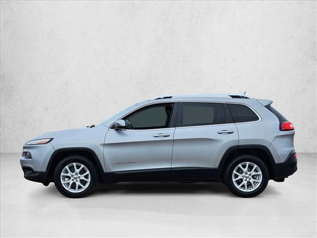 used 2018 Jeep Cherokee car, priced at $11,762