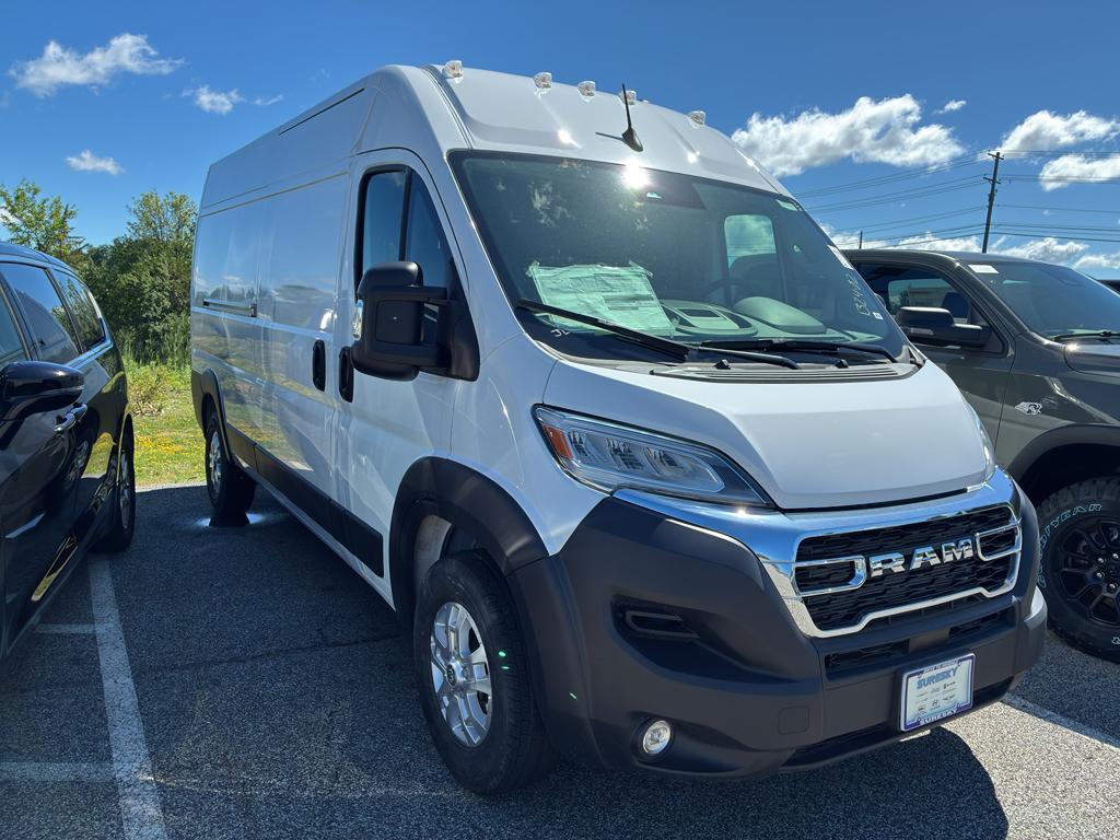 new 2025 Ram ProMaster 2500 car, priced at $52,175