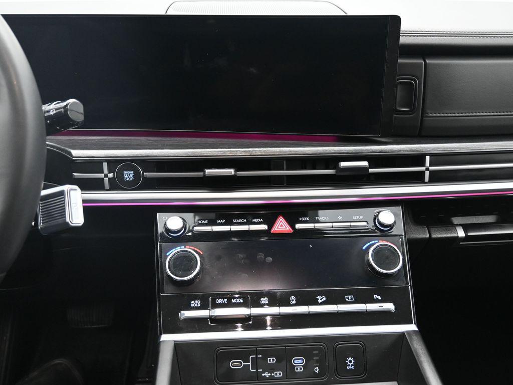 used 2024 Hyundai Santa Fe car, priced at $33,500