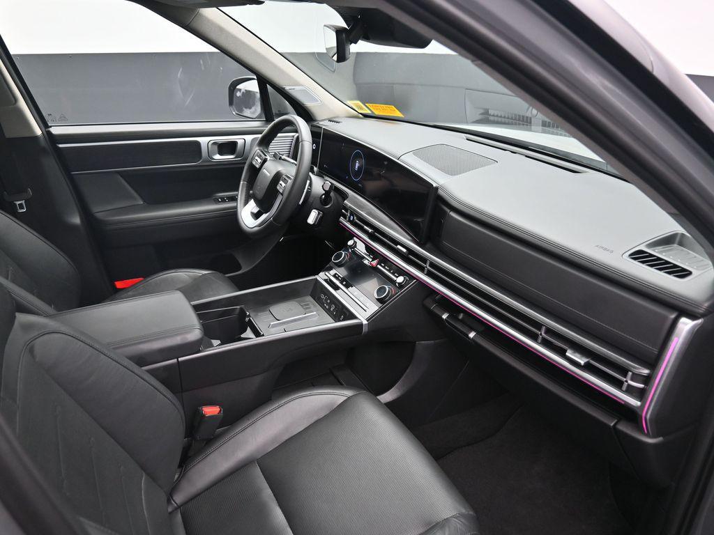 used 2024 Hyundai Santa Fe car, priced at $33,500