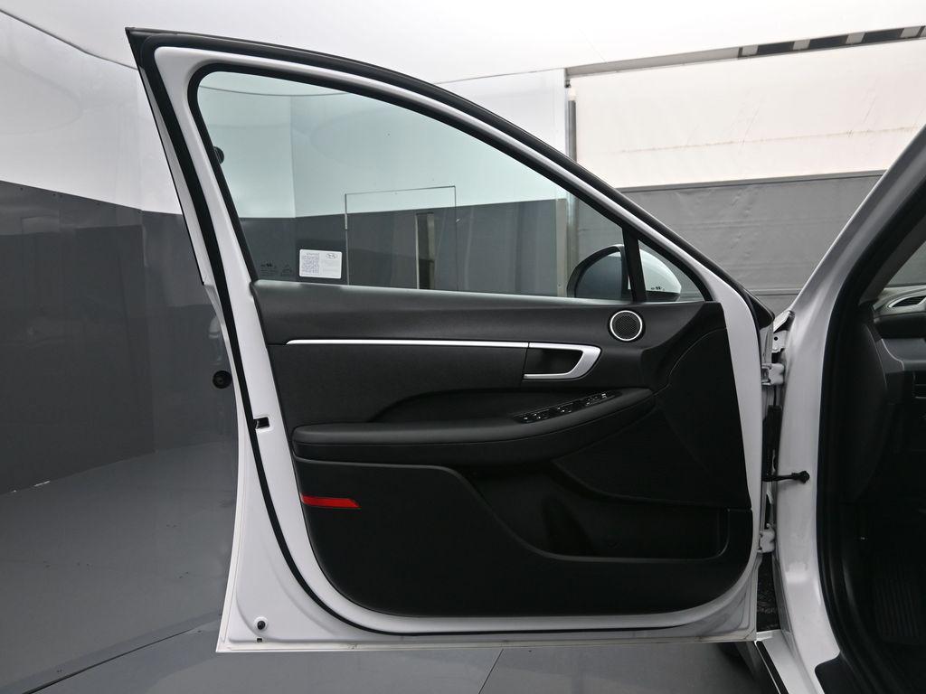 used 2025 Hyundai Sonata car, priced at $20,600