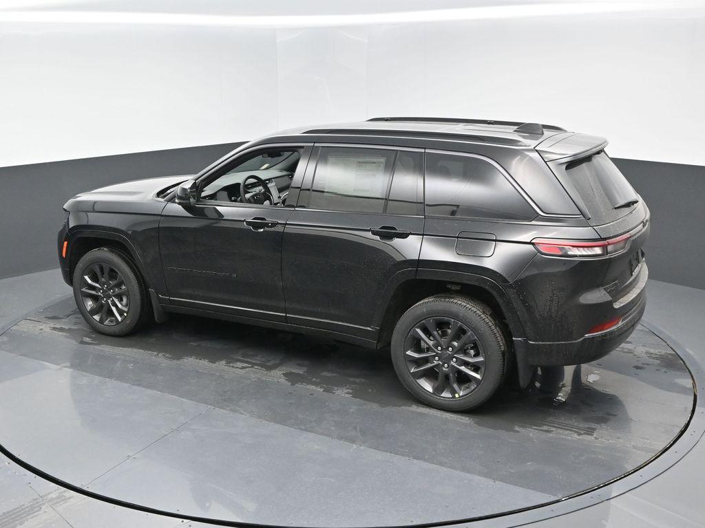 new 2026 Jeep Grand Cherokee car, priced at $54,525