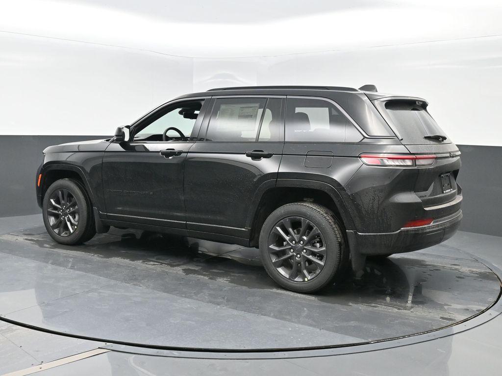 new 2026 Jeep Grand Cherokee car, priced at $54,525