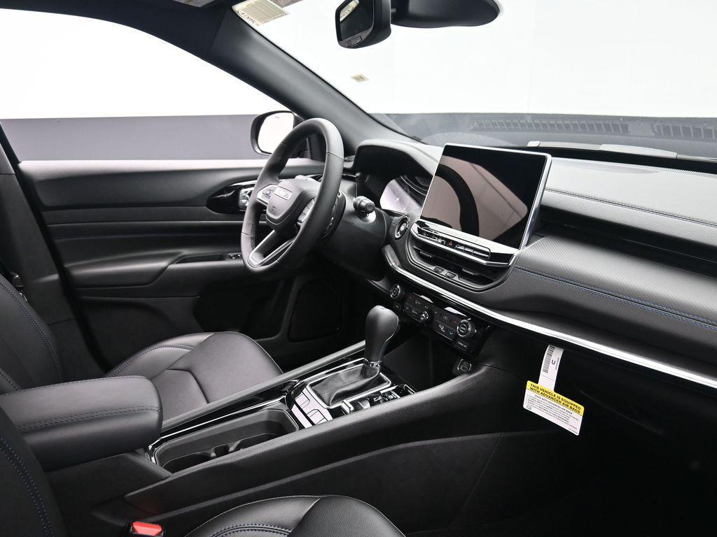 new 2026 Jeep Compass car, priced at $36,475