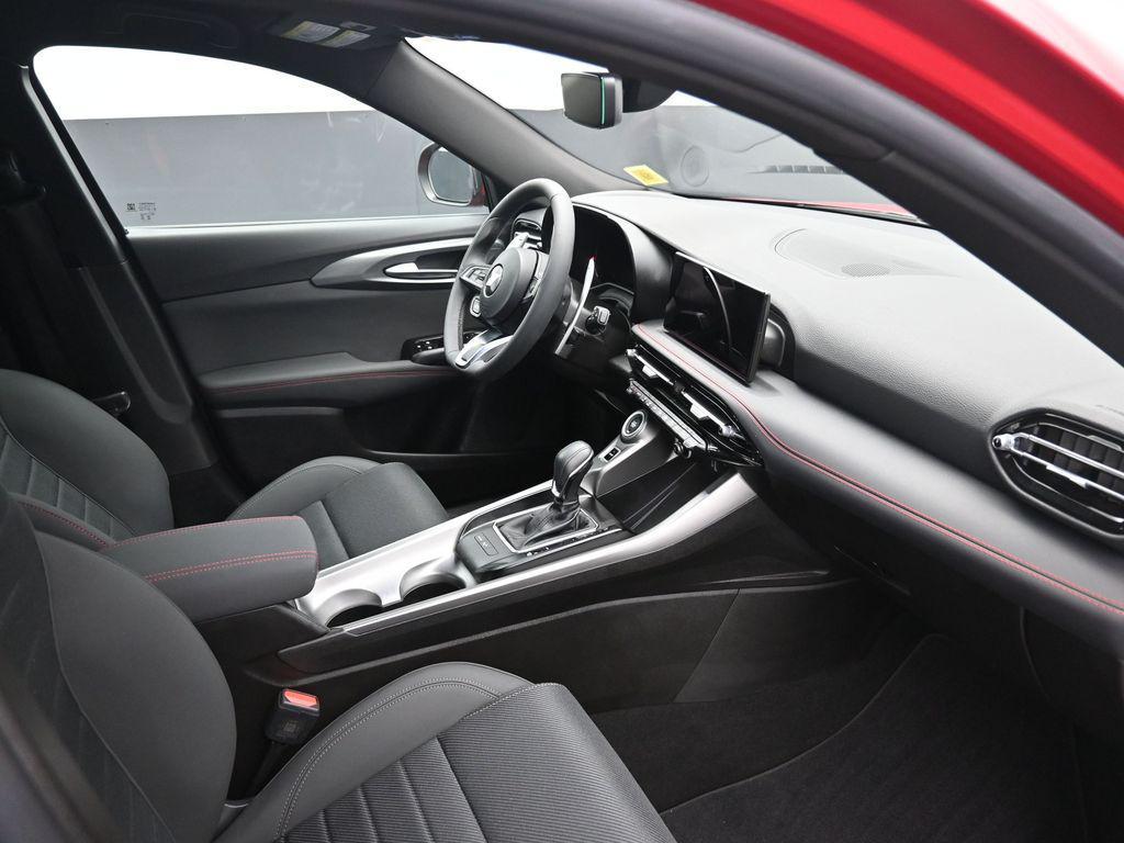 used 2024 Dodge Hornet car, priced at $21,000