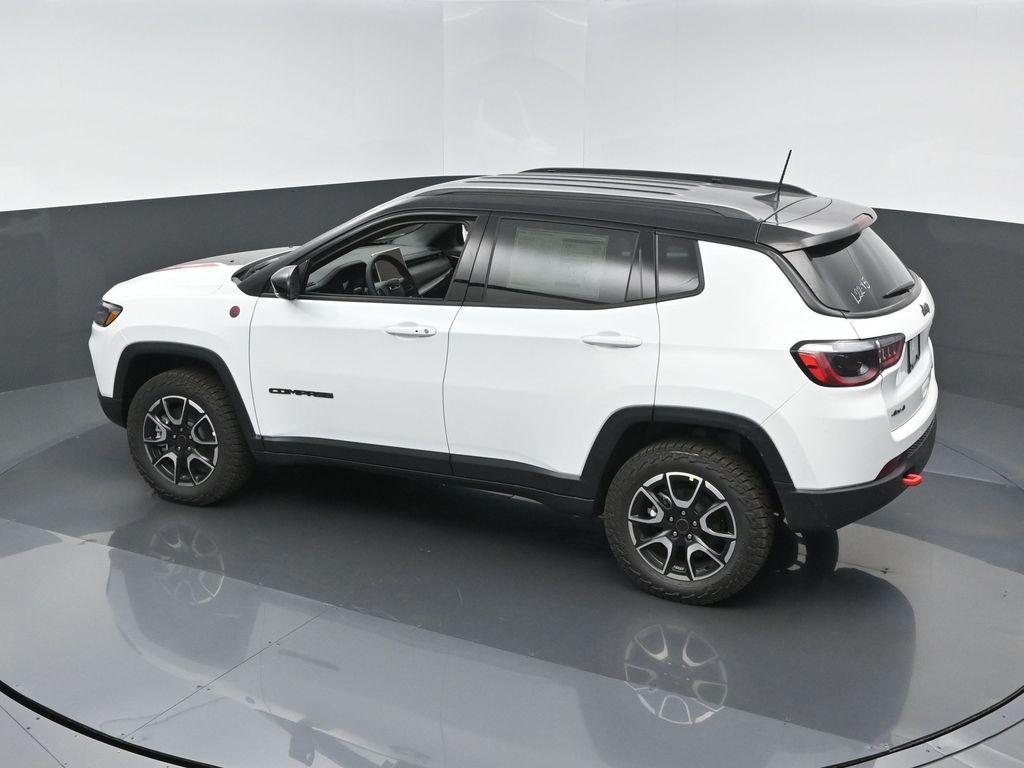 new 2026 Jeep Compass car, priced at $34,390