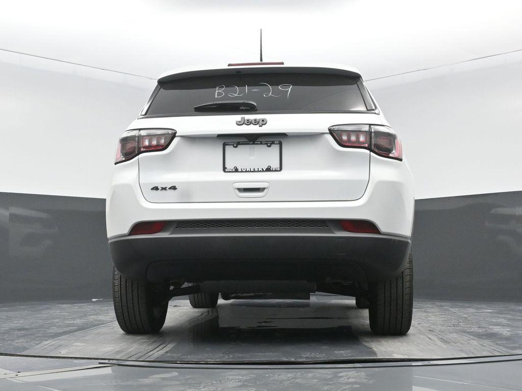 new 2026 Jeep Compass car, priced at $31,985