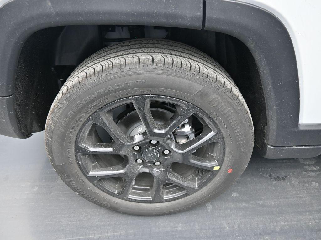 new 2026 Jeep Compass car, priced at $31,985