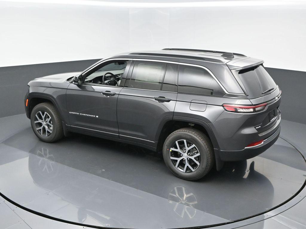 new 2025 Jeep Grand Cherokee car, priced at $52,110