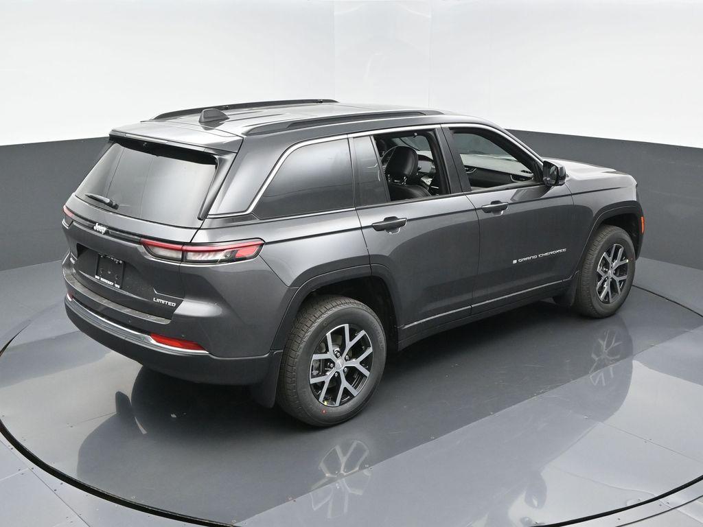 new 2025 Jeep Grand Cherokee car, priced at $52,110