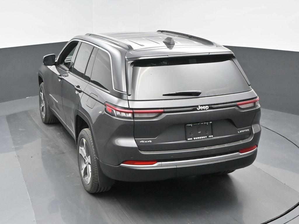 new 2026 Jeep Grand Cherokee car, priced at $50,525