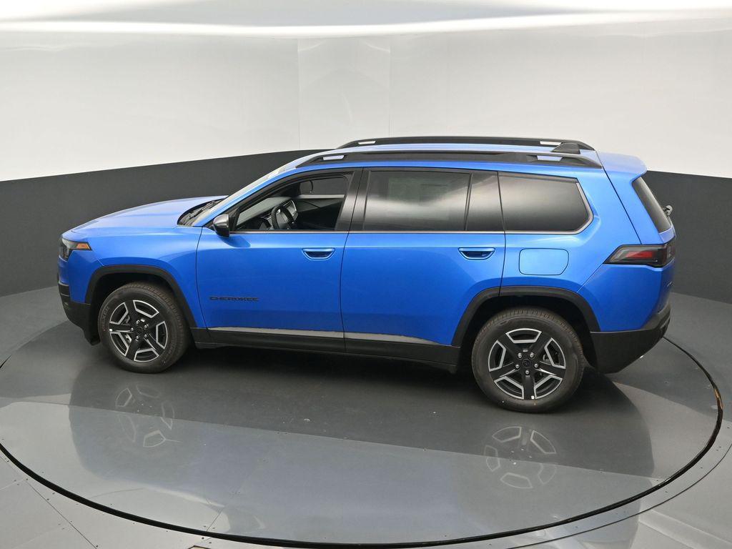 new 2026 Jeep Cherokee car, priced at $37,670
