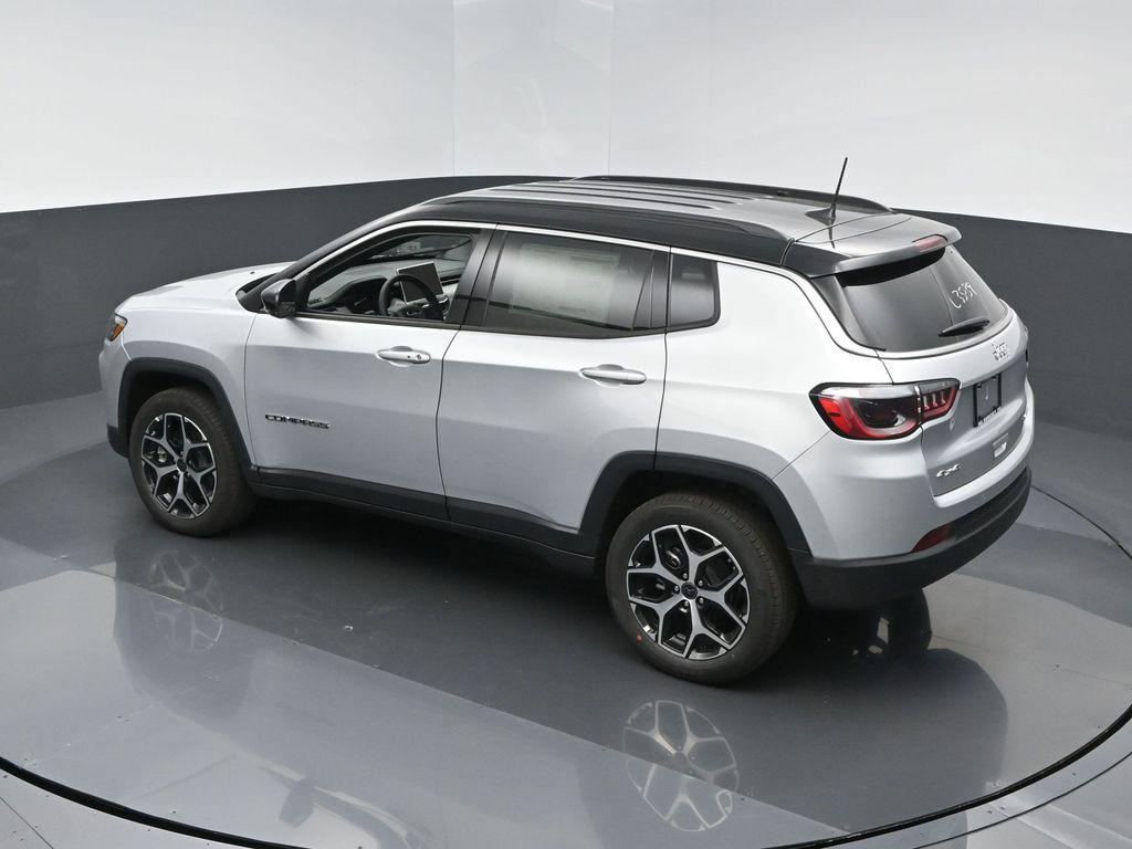 new 2026 Jeep Compass car, priced at $34,125