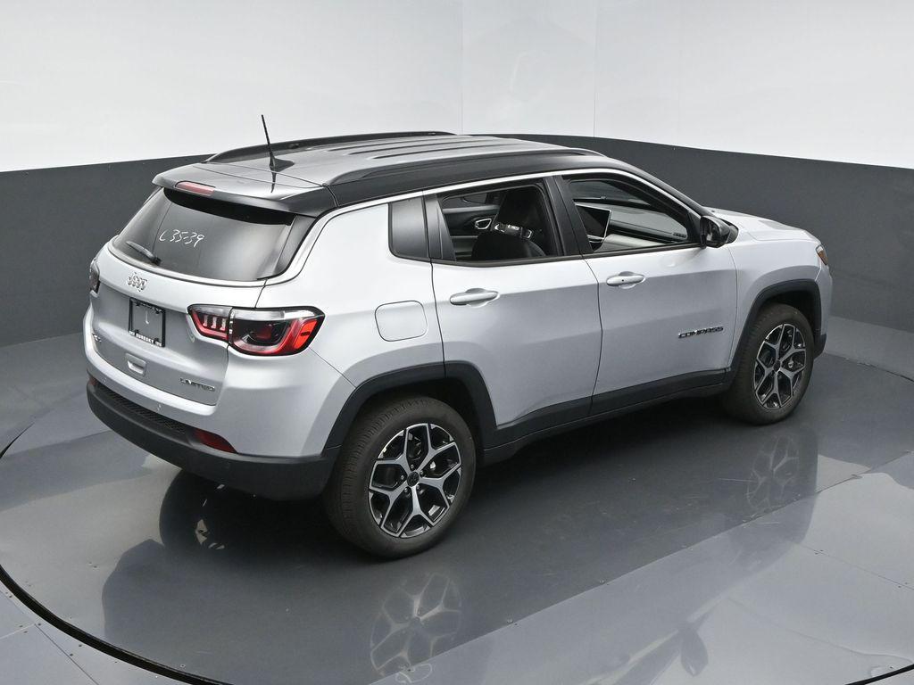new 2026 Jeep Compass car, priced at $34,125