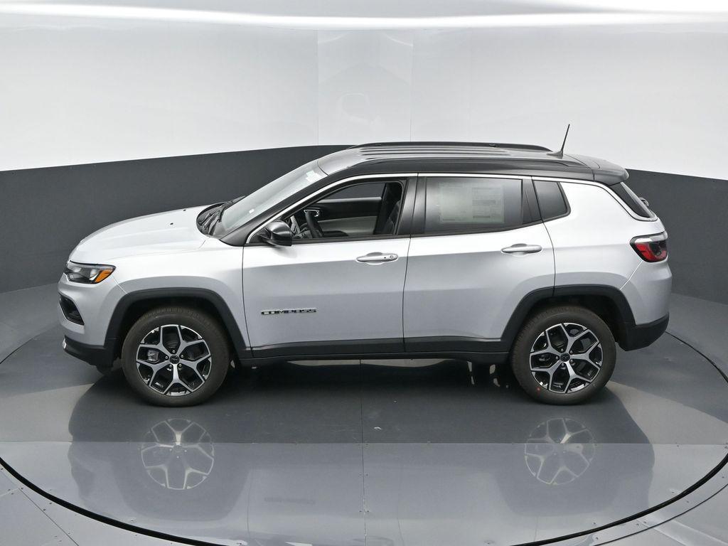 new 2026 Jeep Compass car, priced at $34,125