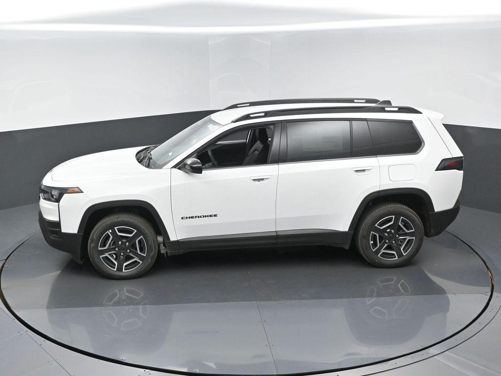 new 2026 Jeep Cherokee car, priced at $41,170