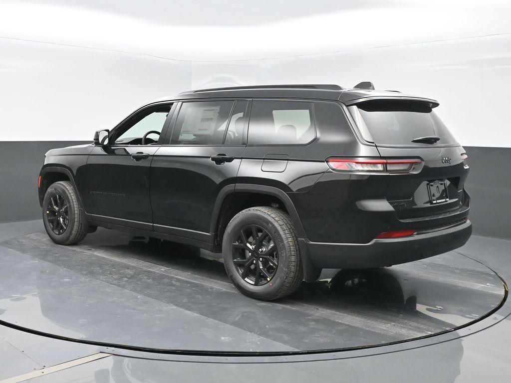 new 2025 Jeep Grand Cherokee L car, priced at $47,000