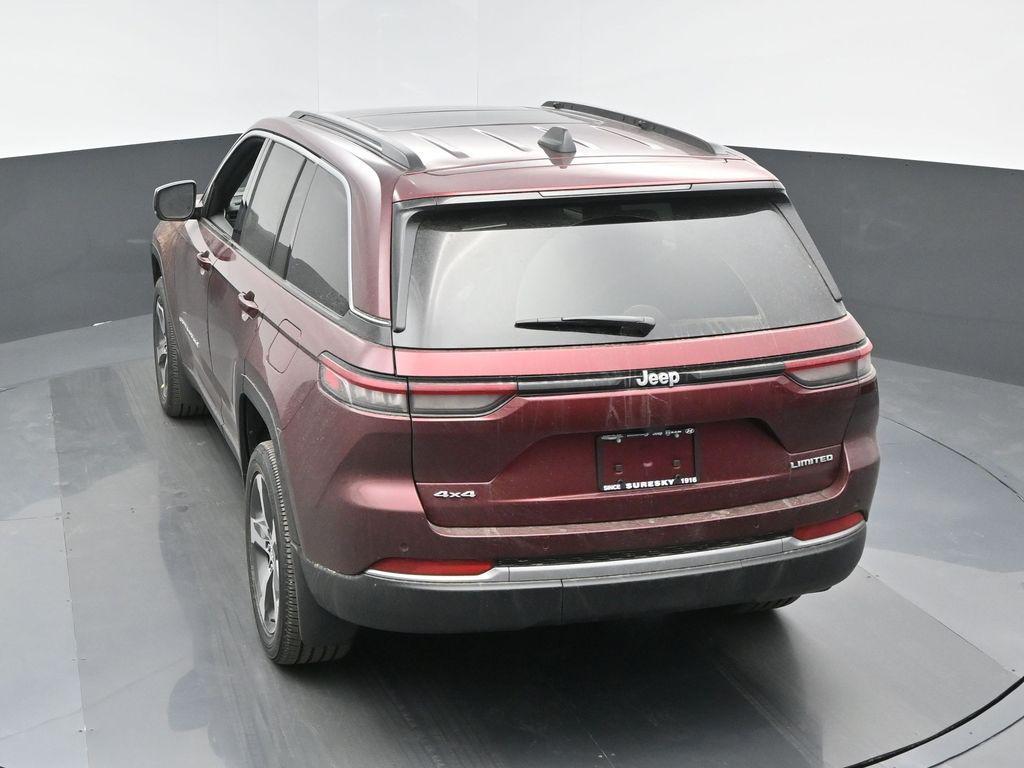 new 2026 Jeep Grand Cherokee car, priced at $49,930