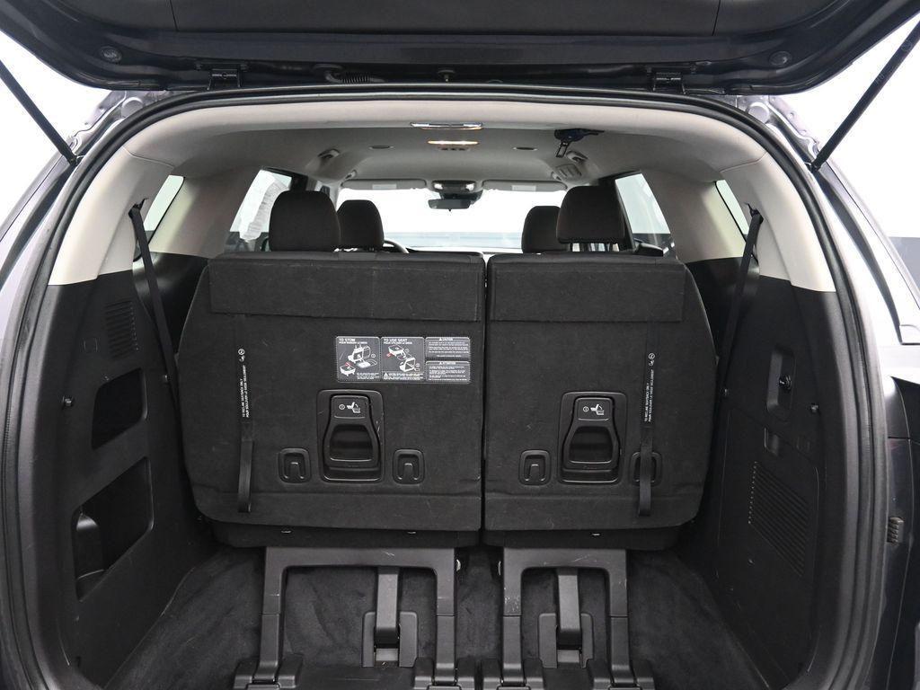 used 2022 Kia Carnival car, priced at $26,295