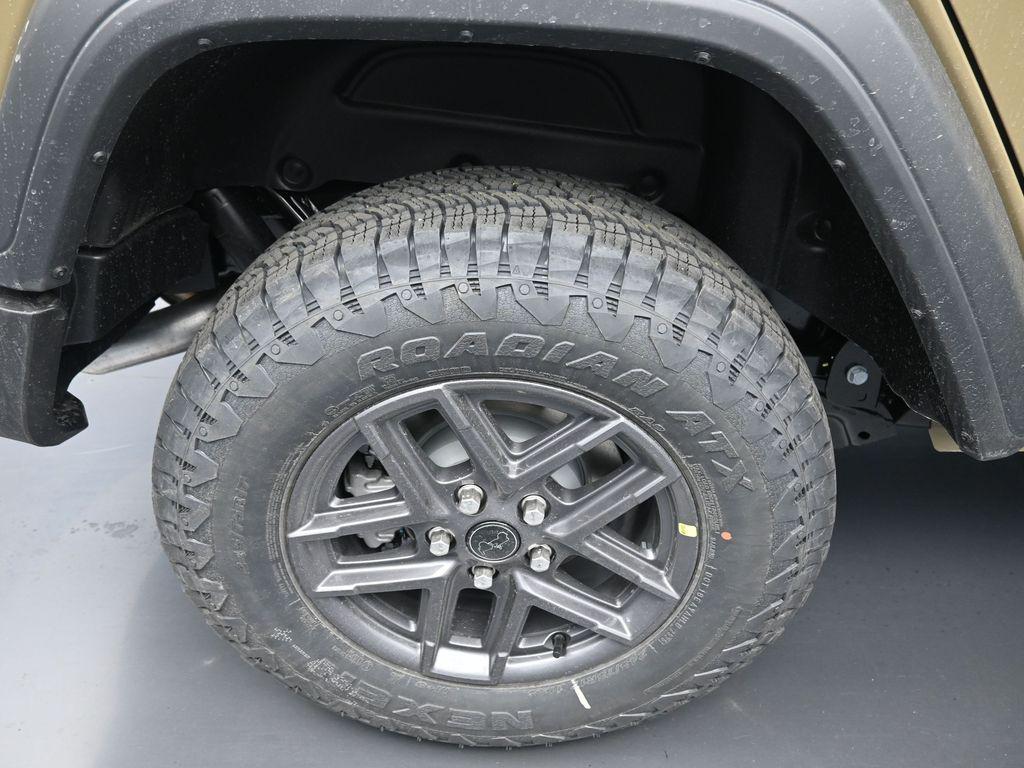 new 2026 Jeep Wrangler car, priced at $48,585