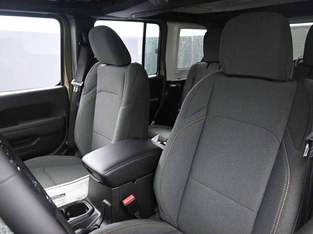 new 2026 Jeep Wrangler car, priced at $48,585