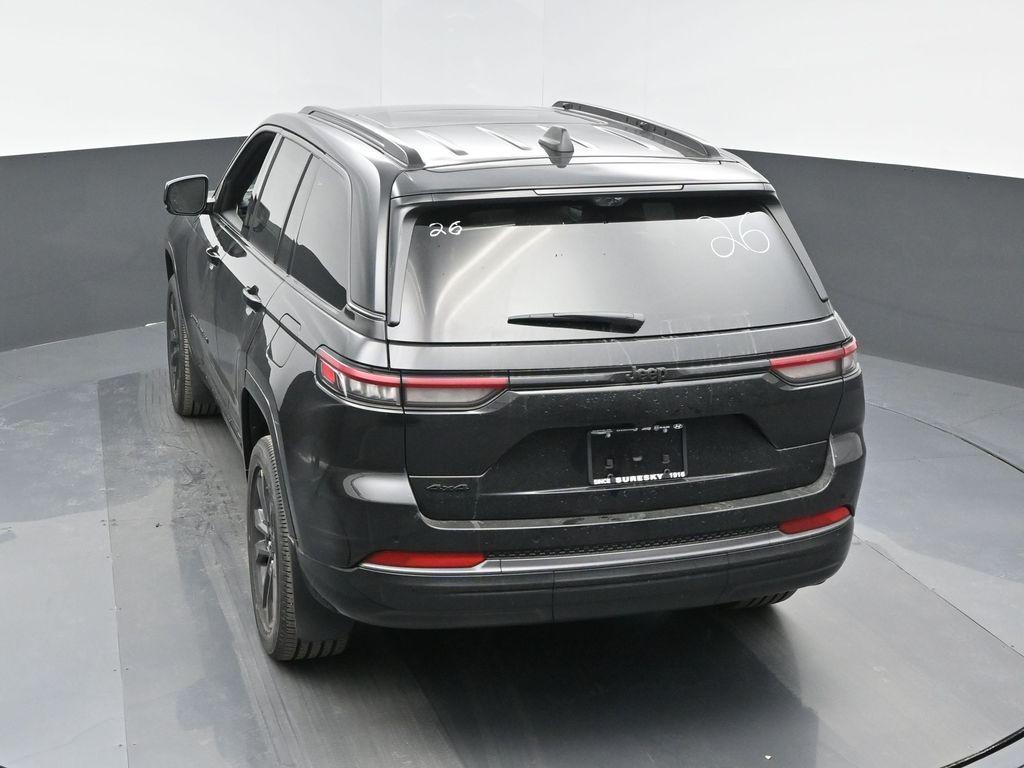 new 2026 Jeep Grand Cherokee car, priced at $54,105