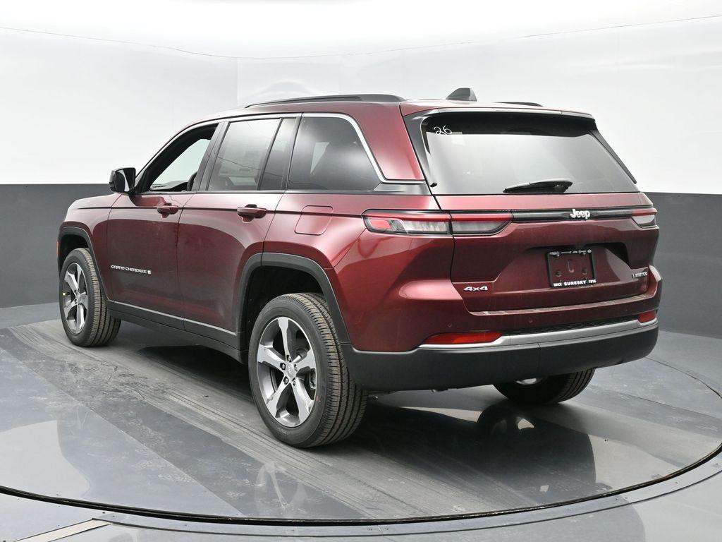 new 2026 Jeep Grand Cherokee car, priced at $48,985