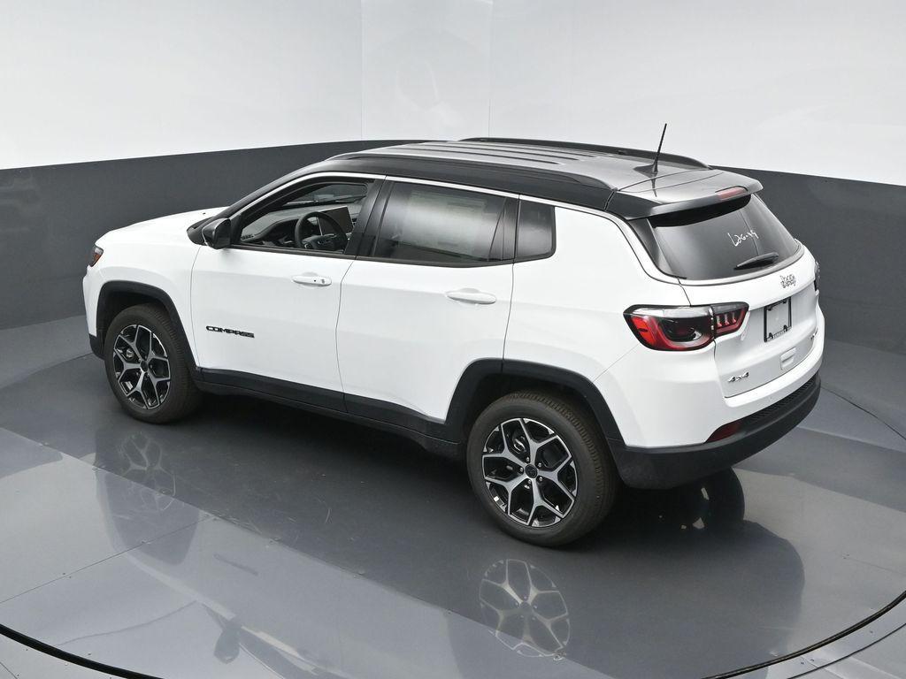 new 2026 Jeep Compass car, priced at $31,530