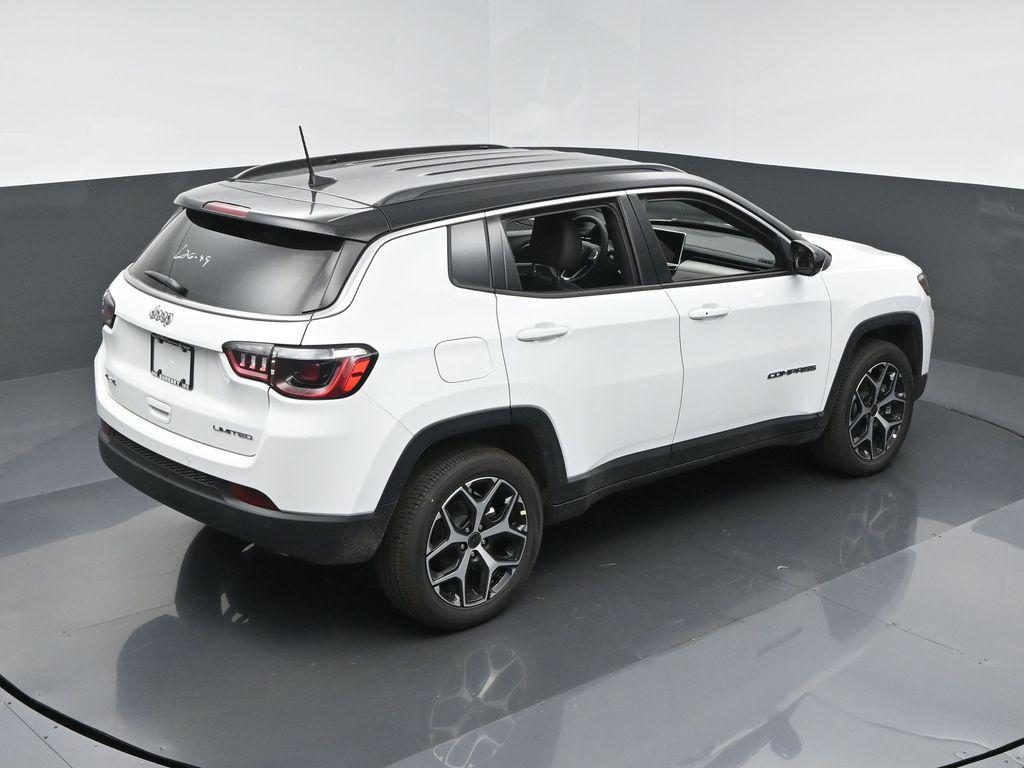 new 2026 Jeep Compass car, priced at $31,530