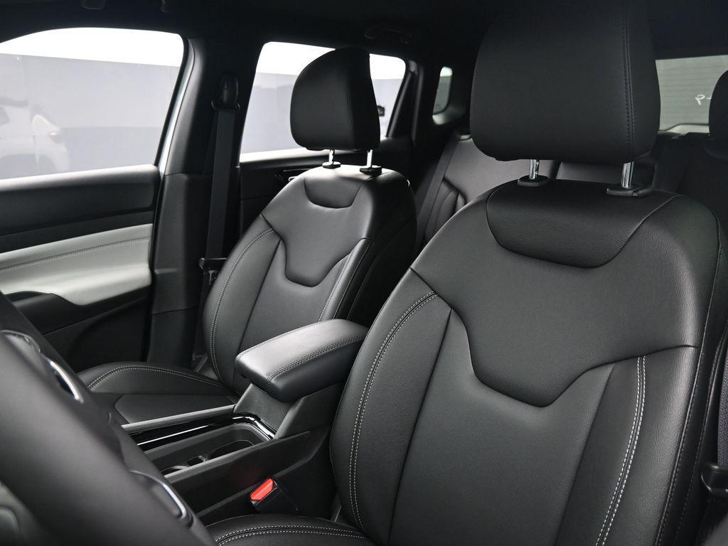 new 2026 Jeep Compass car, priced at $31,530