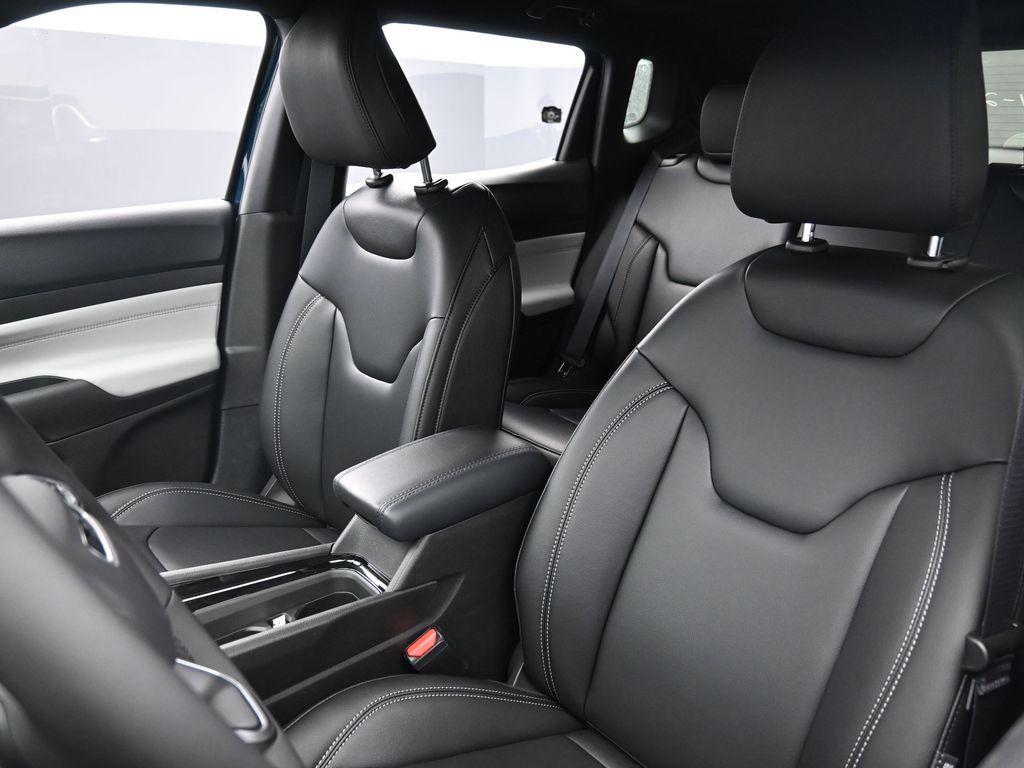 new 2026 Jeep Compass car, priced at $36,775