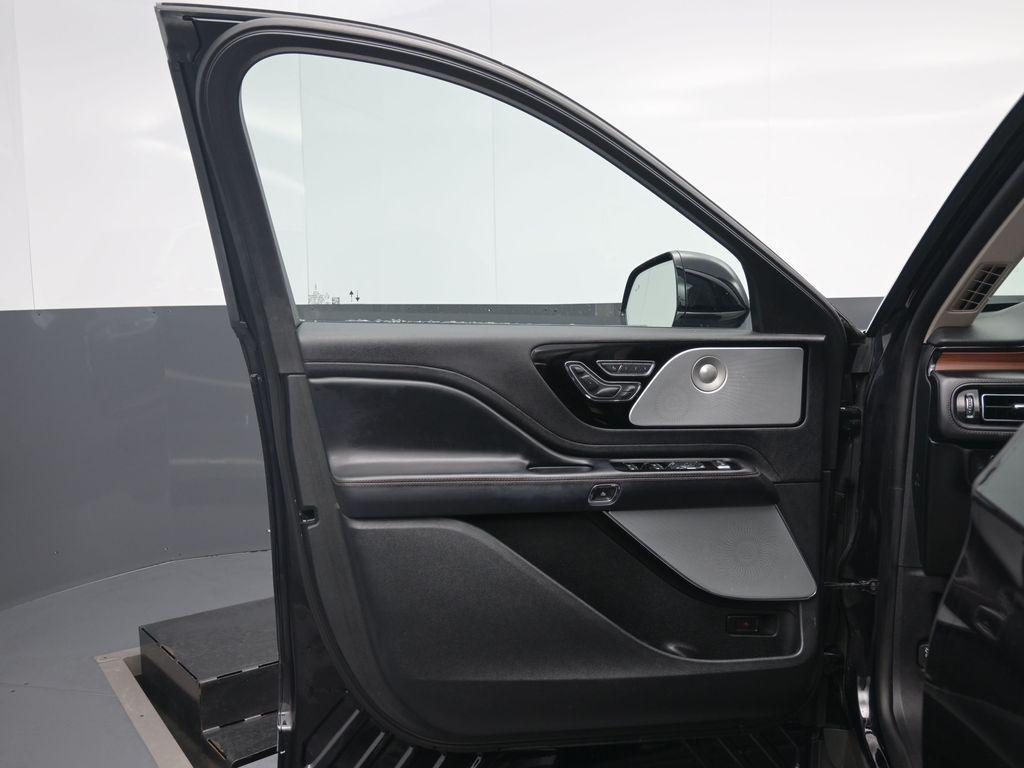 used 2020 Lincoln Aviator car, priced at $27,575