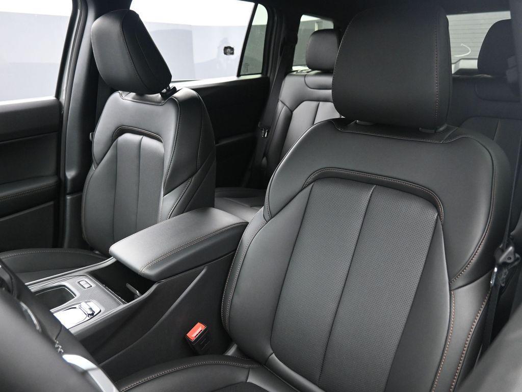 new 2026 Jeep Cherokee car, priced at $40,265