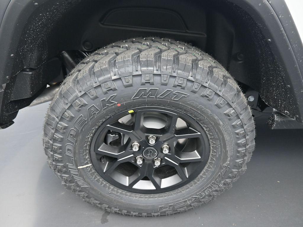 new 2026 Jeep Wrangler car, priced at $51,485