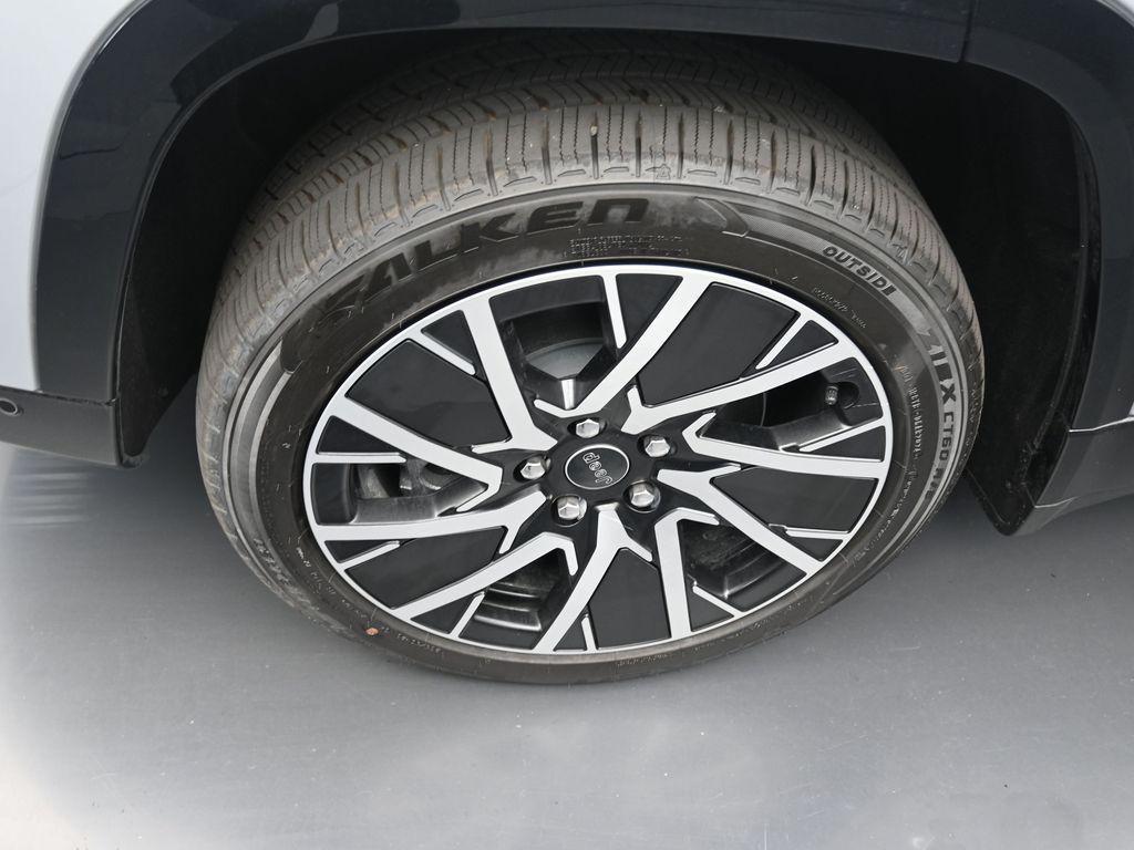 new 2025 Jeep Wagoneer S car, priced at $47,540