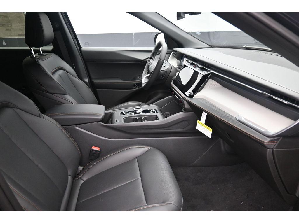 new 2026 Jeep Cherokee car, priced at $40,265