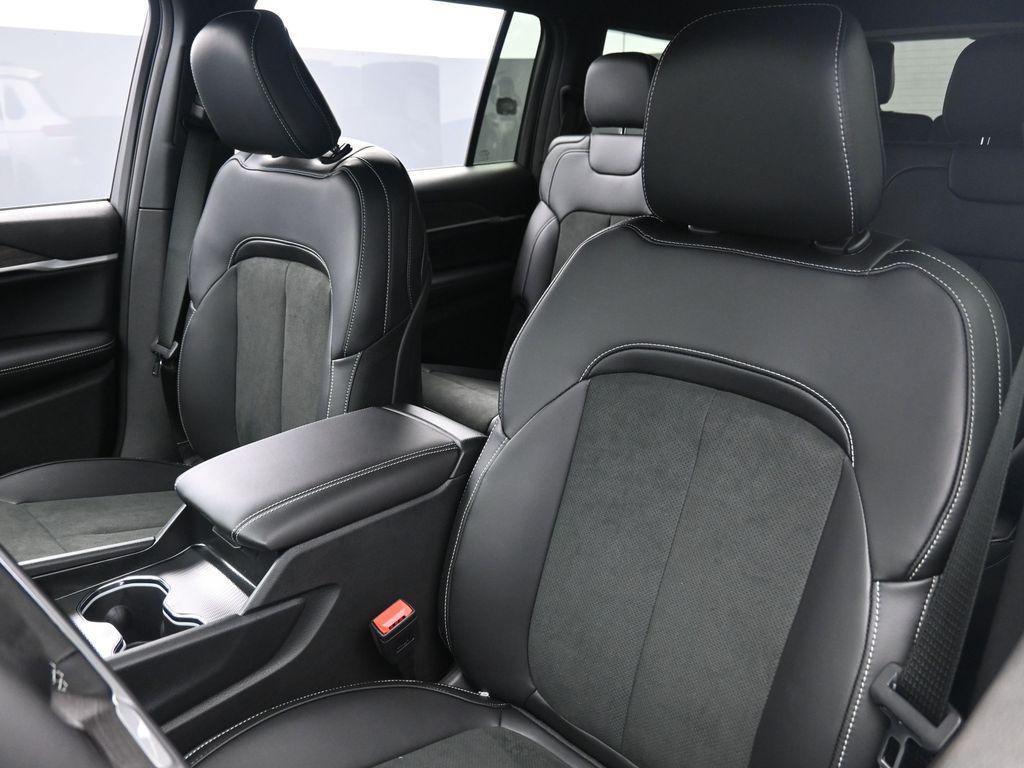 new 2026 Jeep Grand Cherokee L car, priced at $47,650