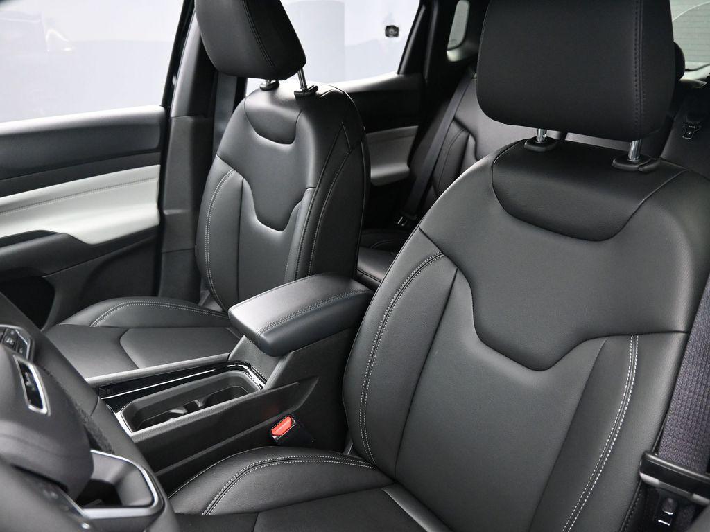 new 2026 Jeep Compass car, priced at $34,480