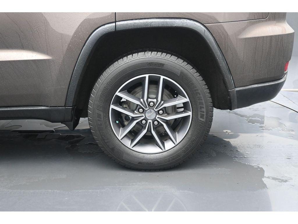 used 2018 Jeep Grand Cherokee car, priced at $19,500