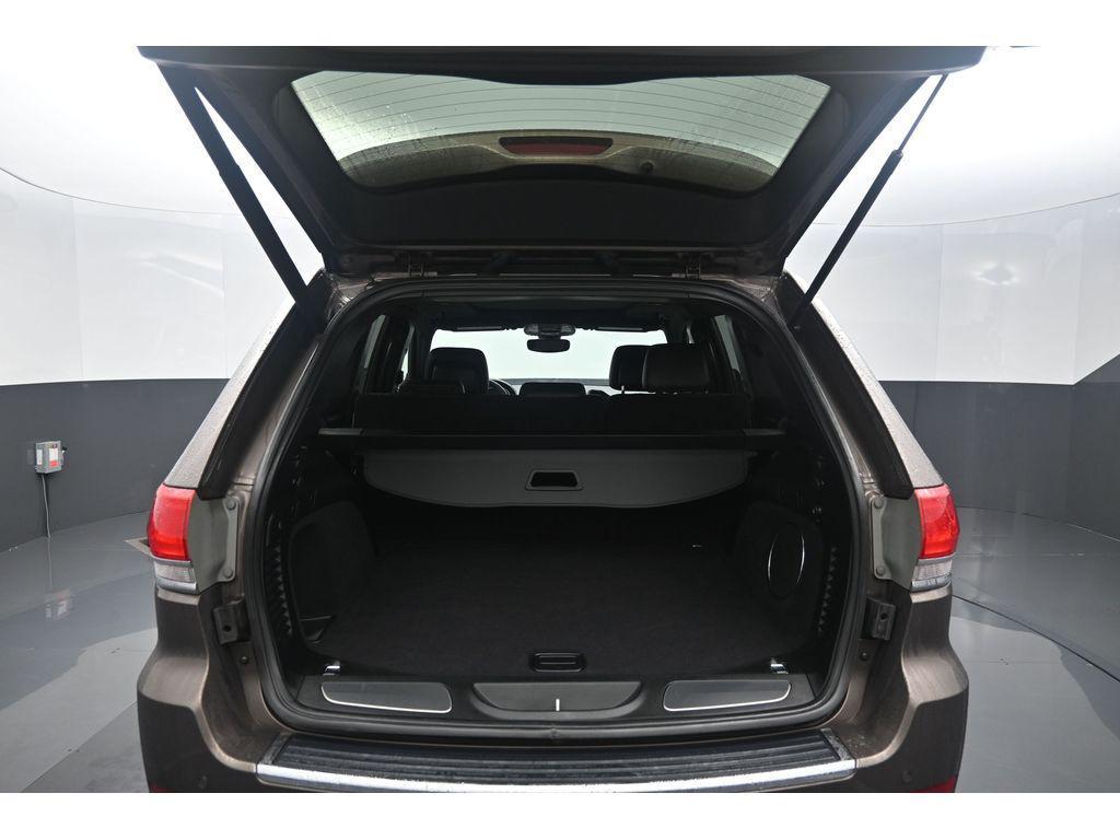 used 2018 Jeep Grand Cherokee car, priced at $19,500